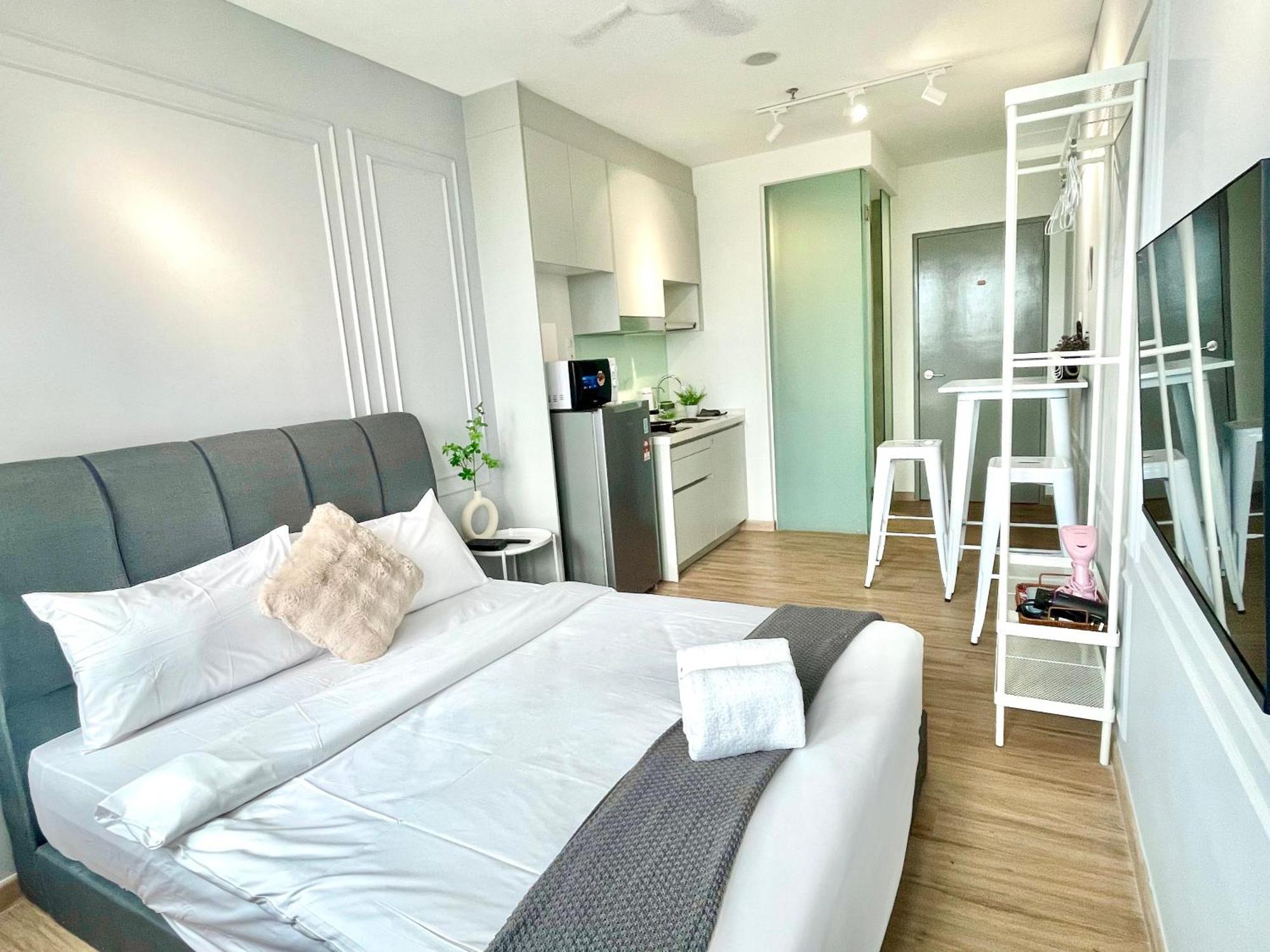 Sky Pool Suites Kl Sentral - Riveria City Kuala Lumpur Luaran gambar